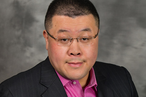 Executive Host Chong "Dave" Wang